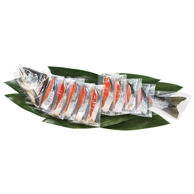 『低温熟成塩紅鮭姿切身(半身) 900g』